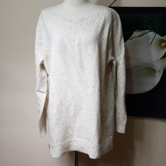 LOFT Sweaters - Loft Plus Boat Neck Speckled Sweater